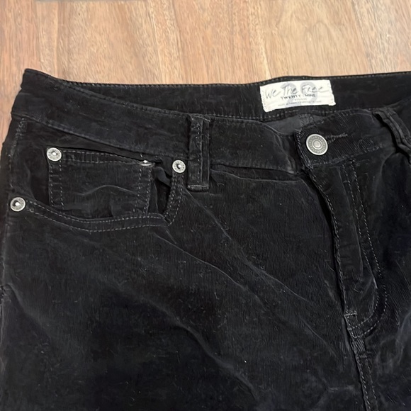 We The Free Black Flare Leg High Rise Raw Hem Corduroy Jeans Free People Size 29 - Picture 12 of 16